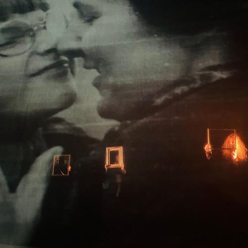 Negli intervalli della Maratona iNFERNO_ pURGATORIO_ pARADISO, gli amici de Il vecchio tram, Allegria e Santa Chiara aspettano gli spettatori