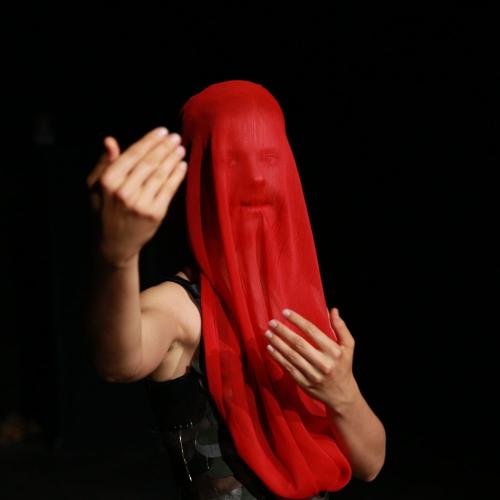 A Villa Manin Estate debutta I am without, la nuova creazione della compagnia Dewey Dell